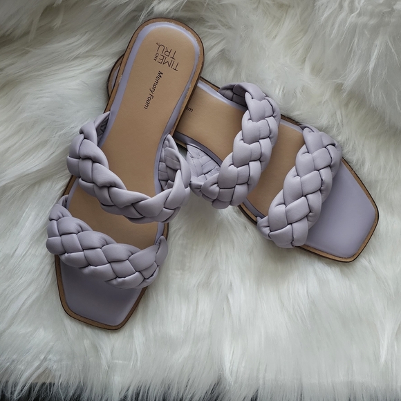 Time and Tru Shoes - Time and Tru Braided Double-Strap Slide Sandals in Lavender